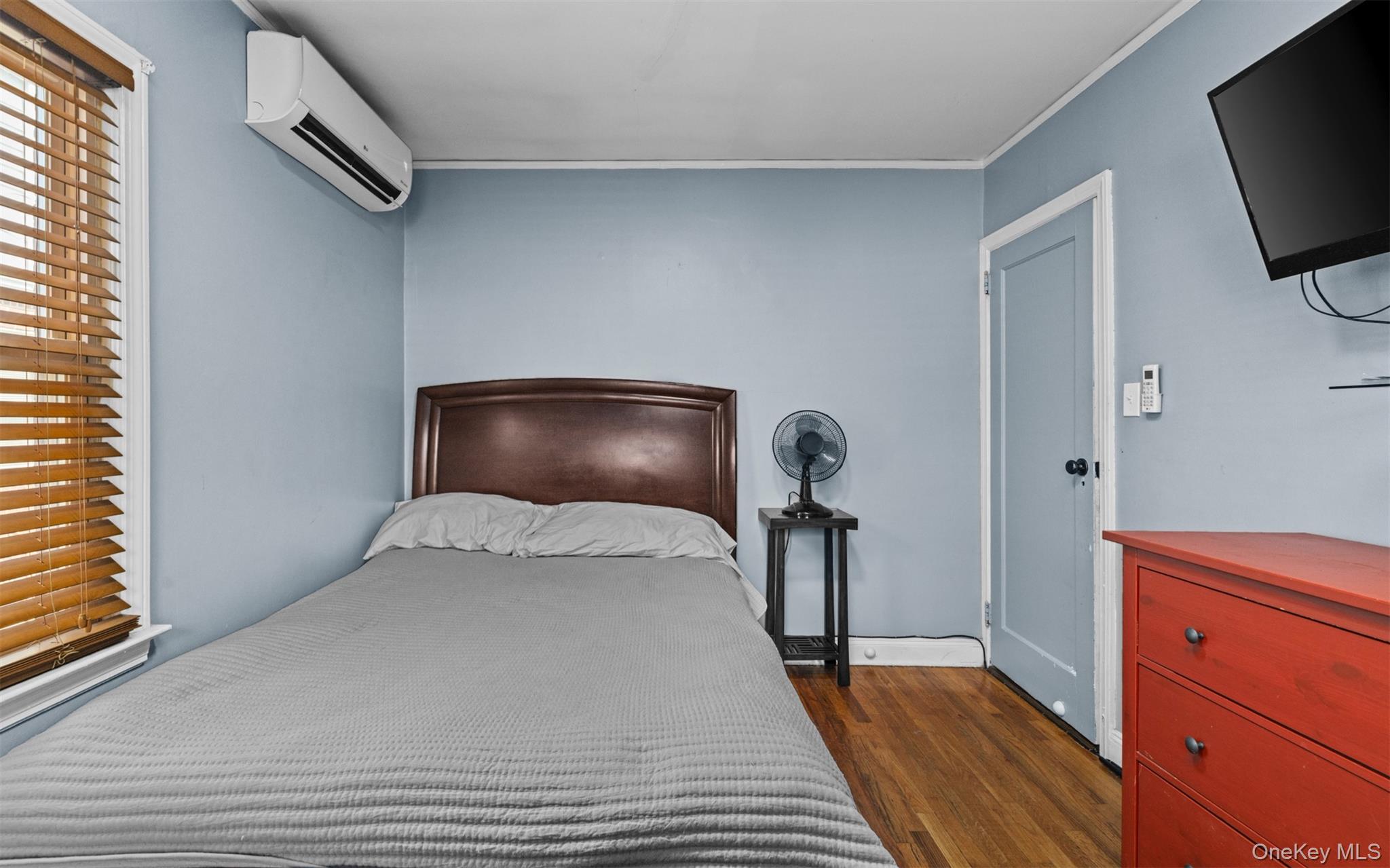 #13 photo, 47 Alden Avenue, नासाउ काउंटी Valley Stream , NY 11580