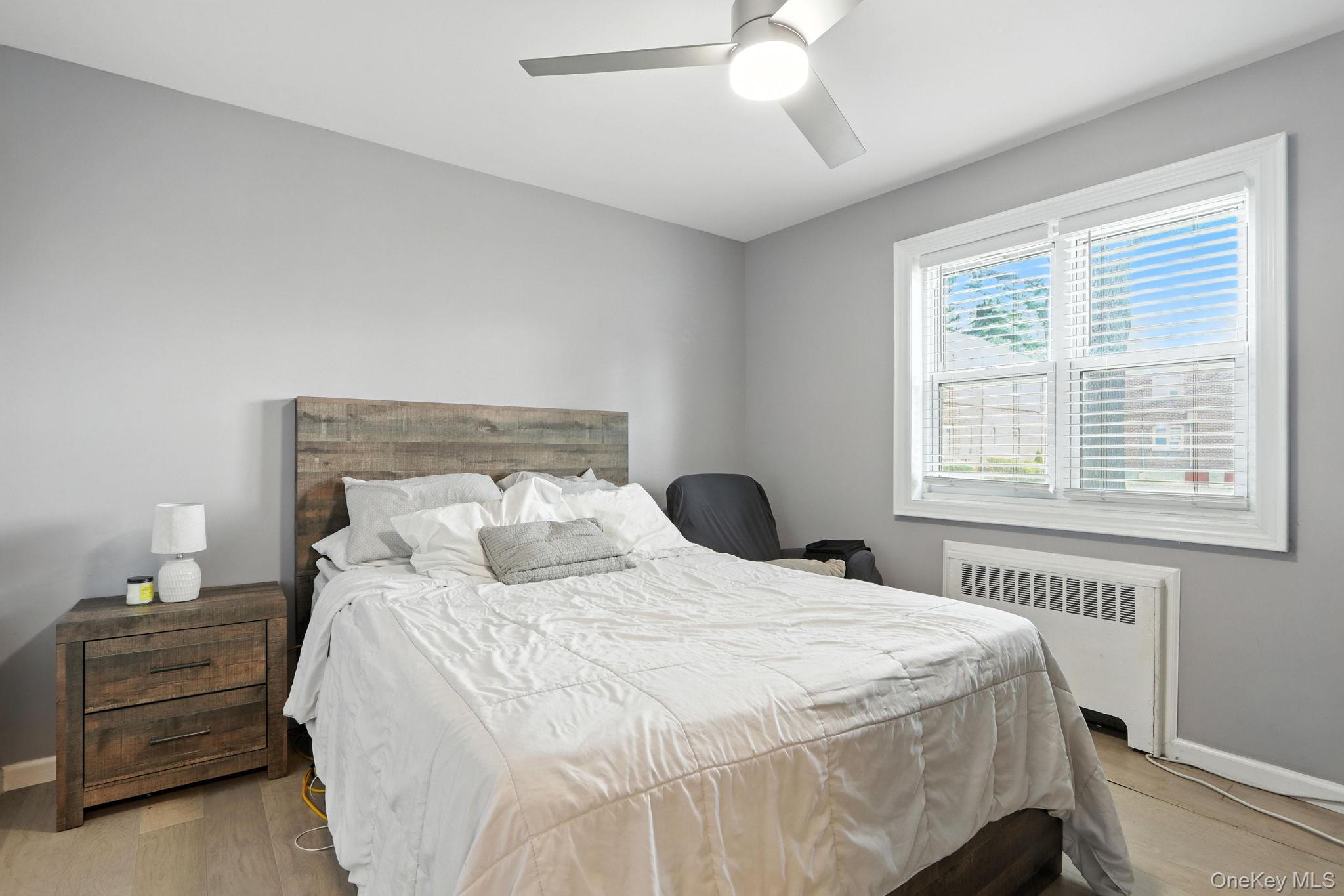 #10 photo, 234-05 133 Avenue, クイーンズ区 Rosedale , NY 11422