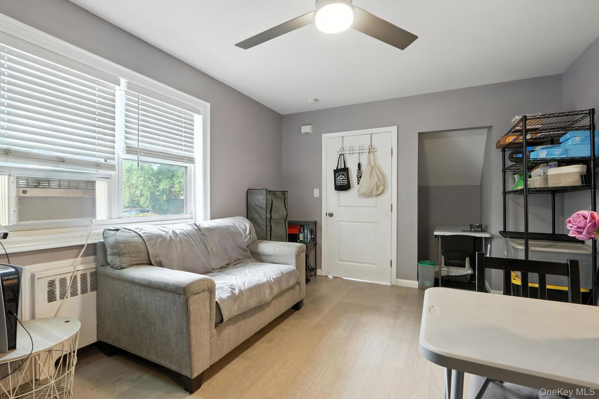 #5 photo, 234-05 133 Avenue, クイーンズ区 Rosedale , NY 11422