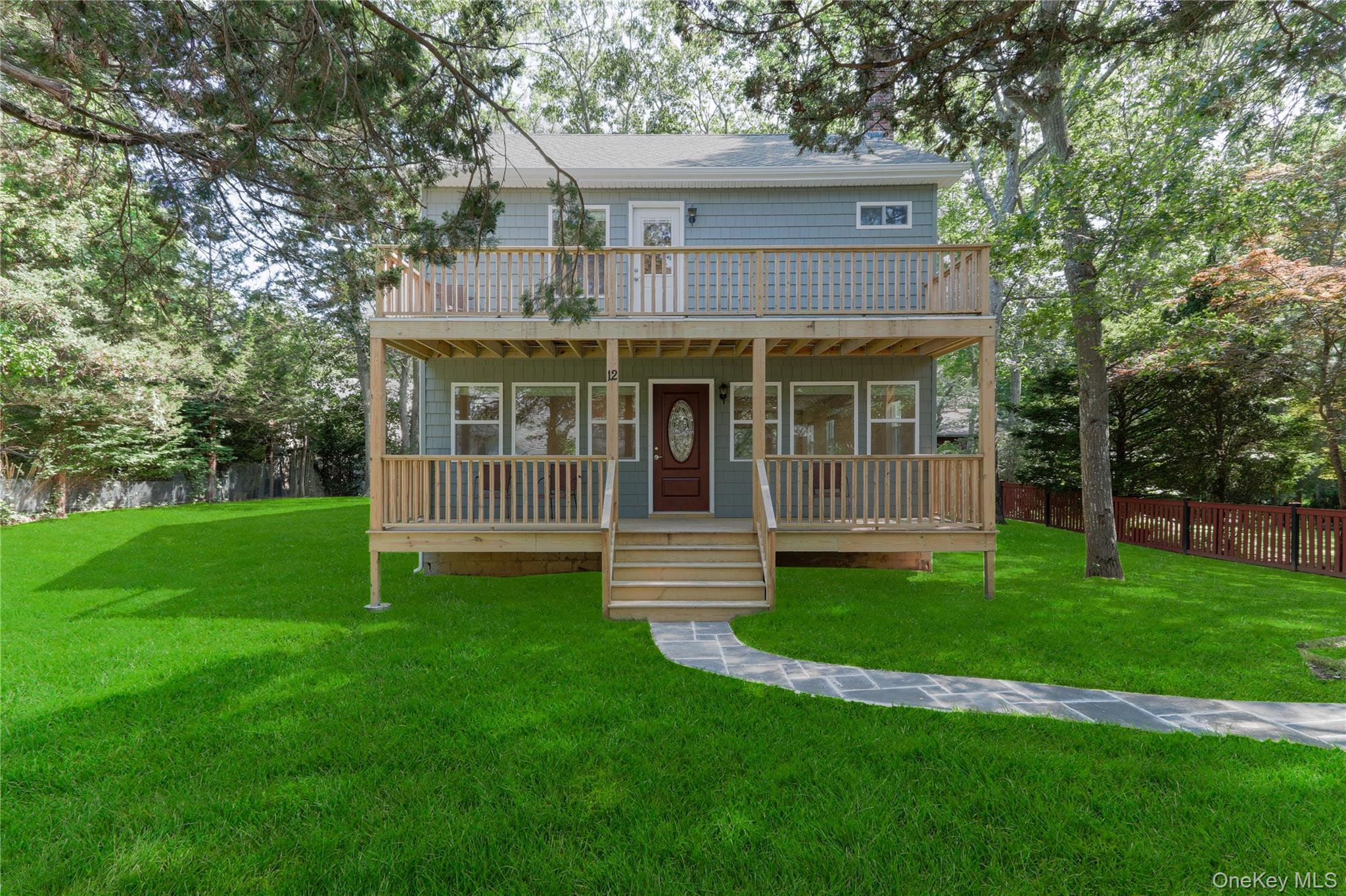 #1 photo, 12 14th Street, サフォーク郡 Wading River , NY 11792