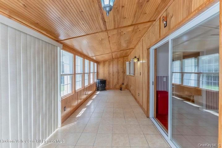 #17 photo, 408 Fairview Avenue, Hurley , NY 12443