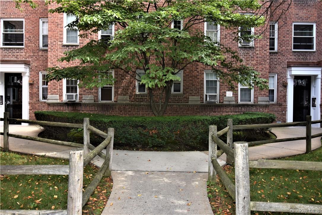 #1 photo, 780 Bronx River Road, ब्रोंक्स Bronxville , NY 10708