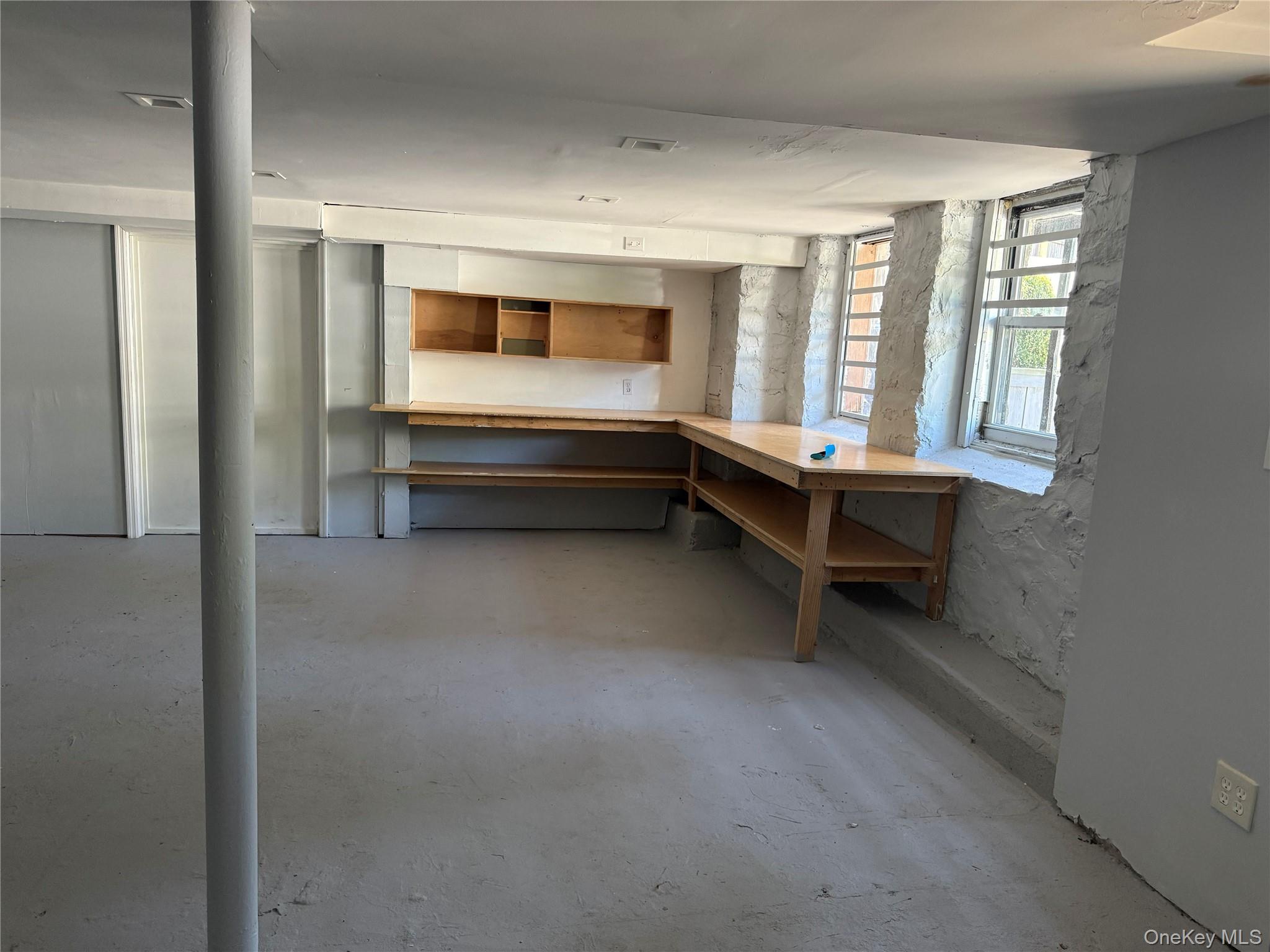 #11 photo, 202 Sparks Avenue, Pelham , NY 10803