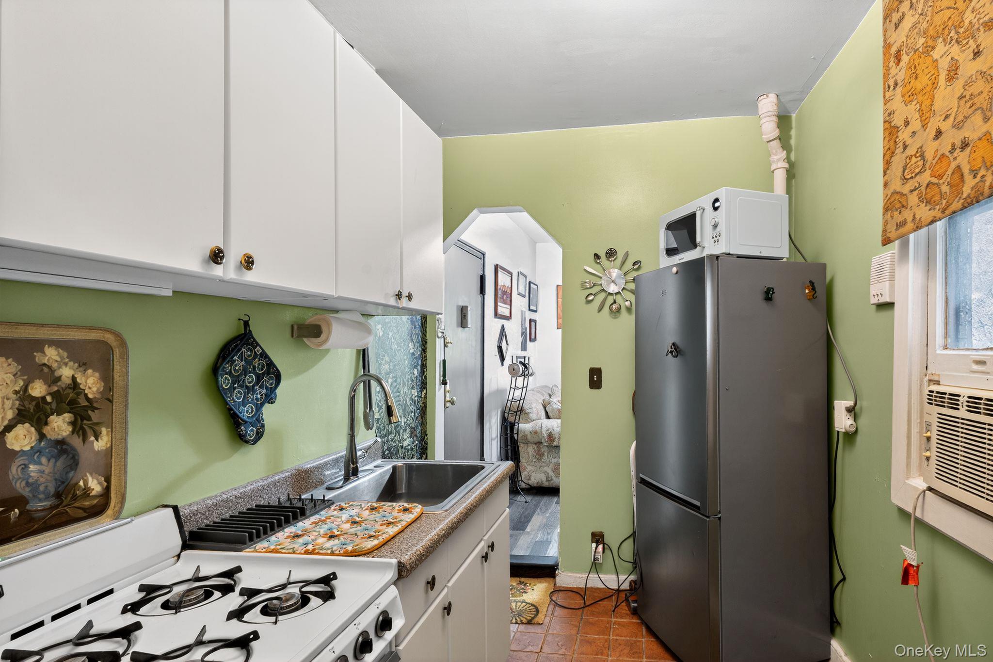 #13 photo, 246 E. 90th Street, マンハッタン New York (Manhattan) , NY 10128