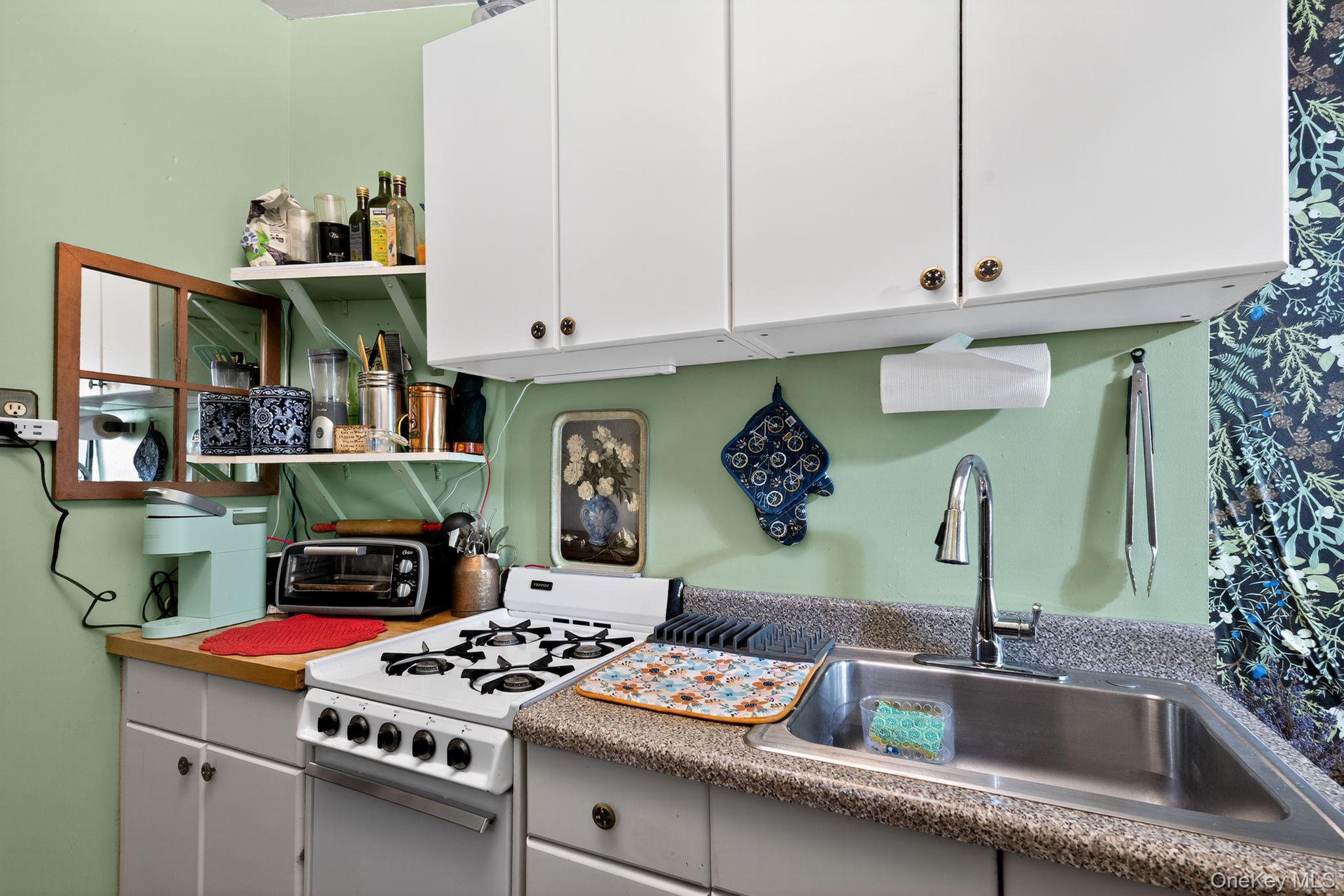 #14 photo, 246 E. 90th Street, マンハッタン New York (Manhattan) , NY 10128