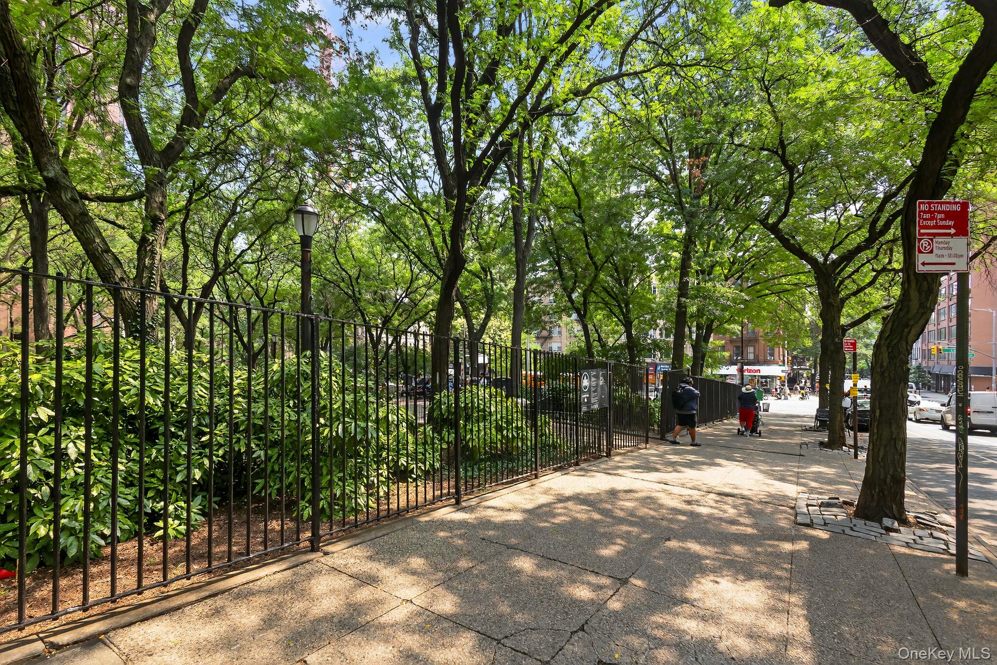 #15 photo, 246 E. 90th Street, マンハッタン New York (Manhattan) , NY 10128