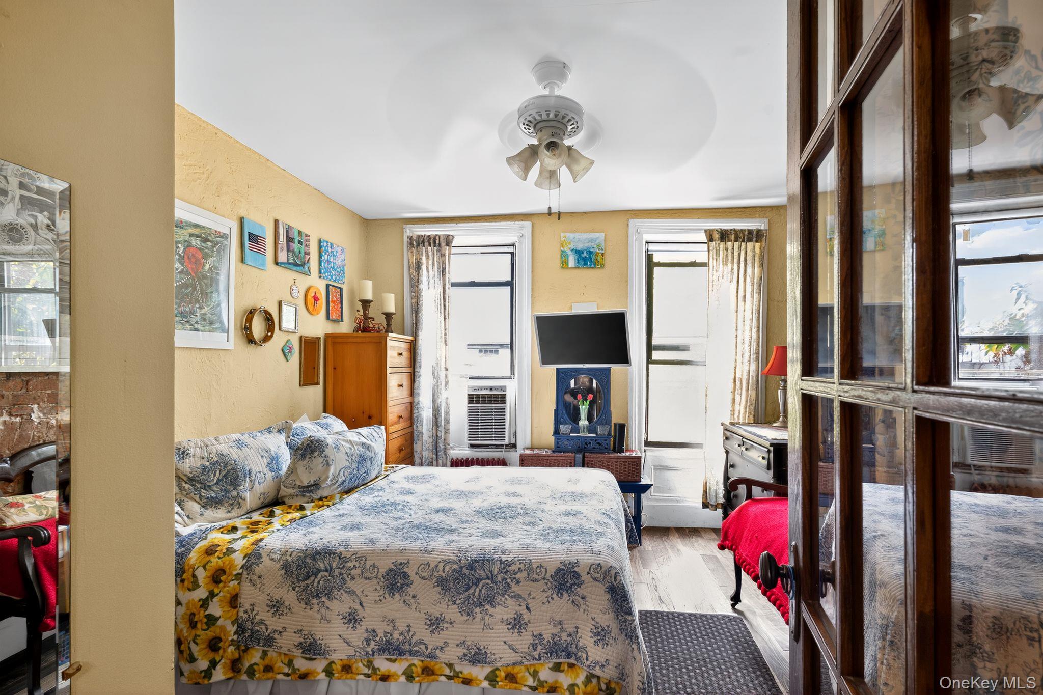 #3 photo, 246 E. 90th Street, マンハッタン New York (Manhattan) , NY 10128