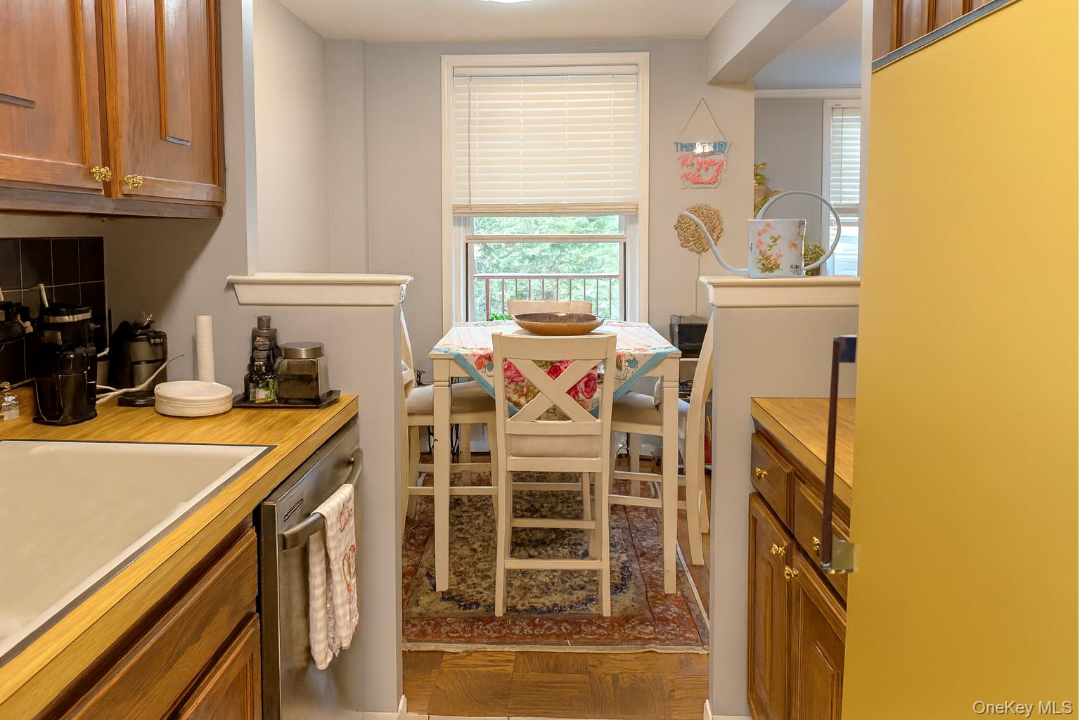 #4 photo, 315 W 232nd Street, ブロンクス区 Bronx , NY 10463