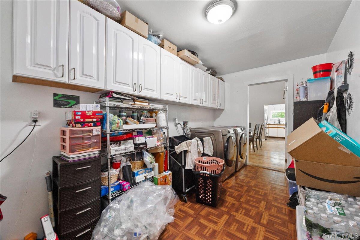 #16 photo, 398 E Main Street, Jefferson Valley , NY 10535