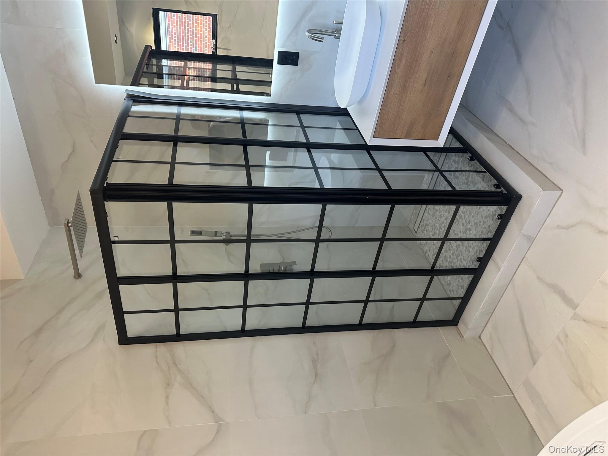 #20 photo, 5918 Delafield Avenue, Bronx , NY 10471