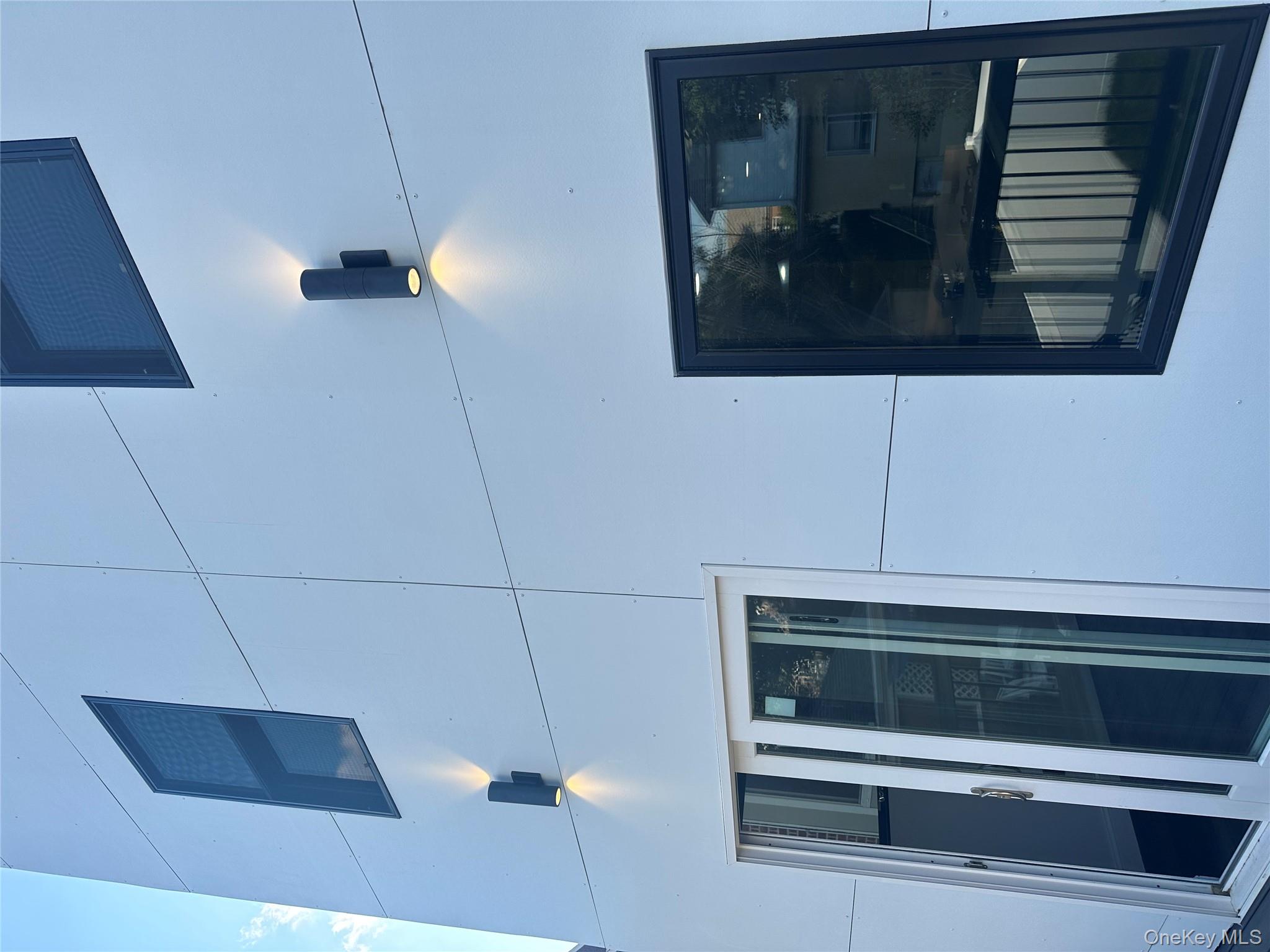 #4 photo, 5918 Delafield Avenue, Bronx , NY 10471