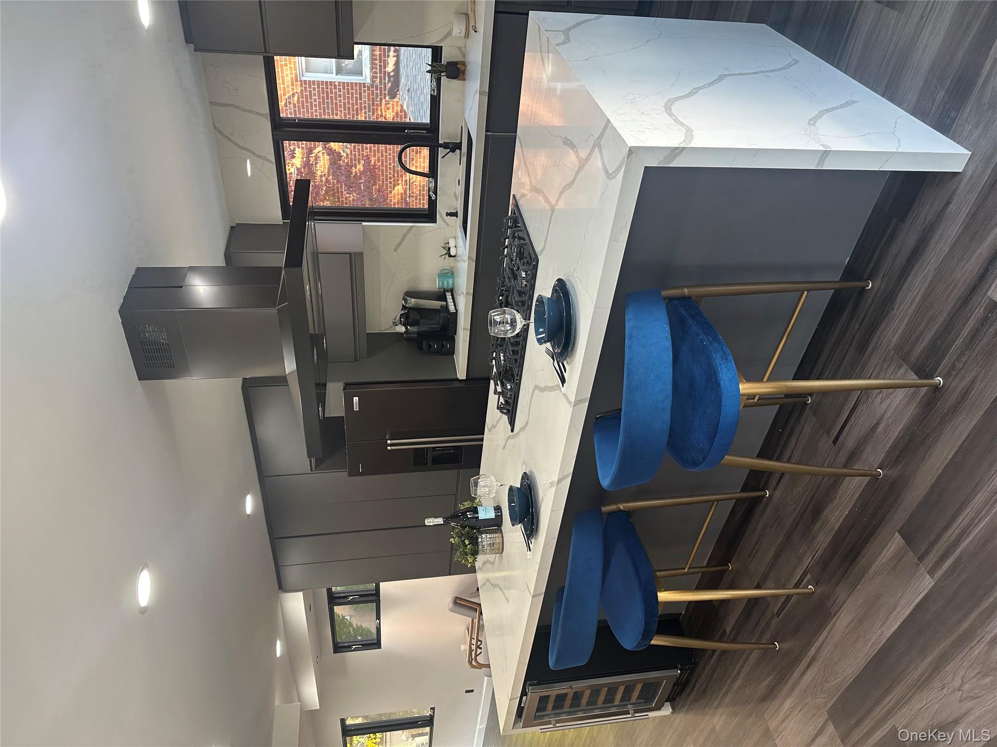 #8 photo, 5918 Delafield Avenue, Bronx , NY 10471