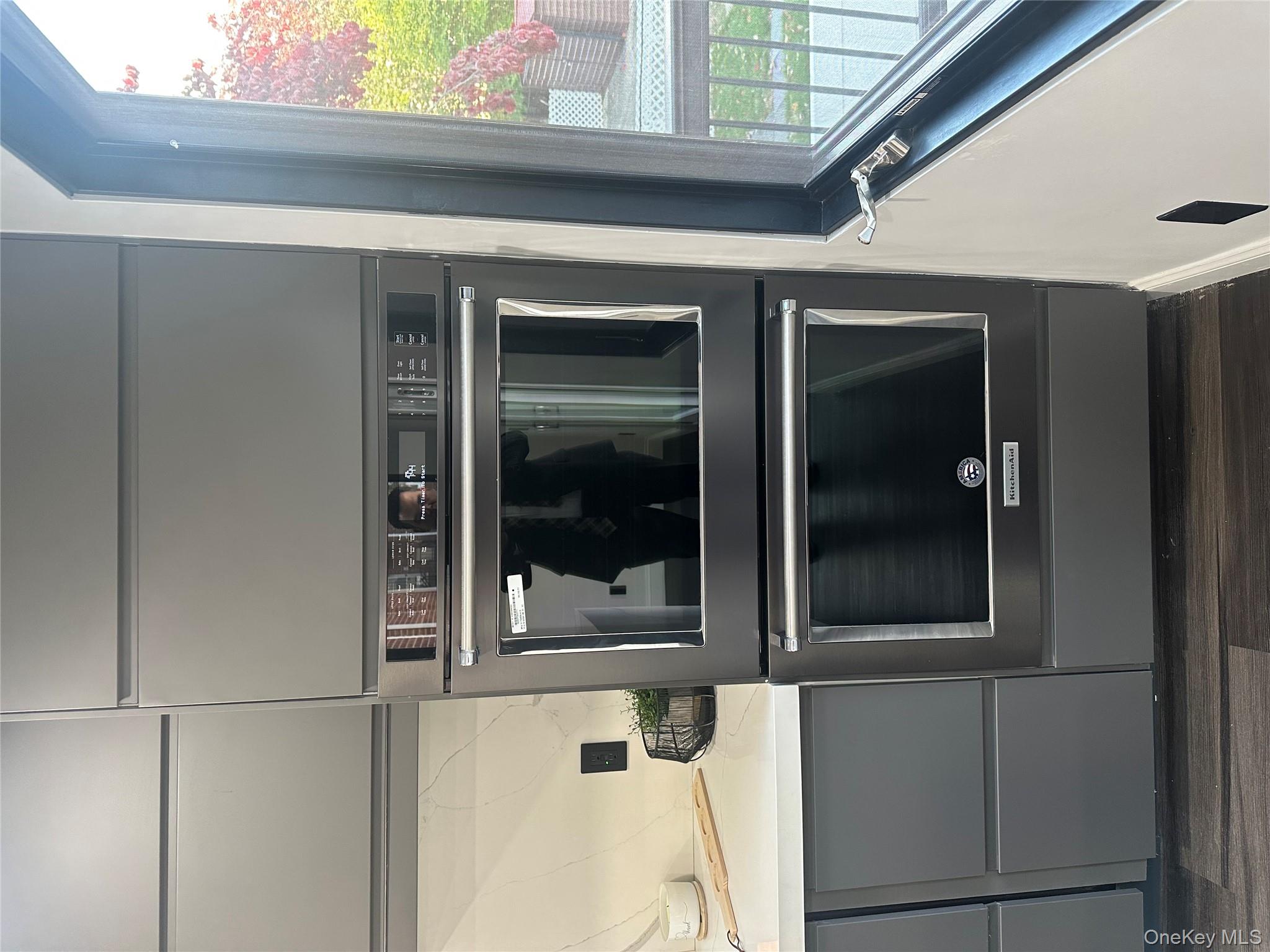 #9 photo, 5918 Delafield Avenue, Bronx , NY 10471