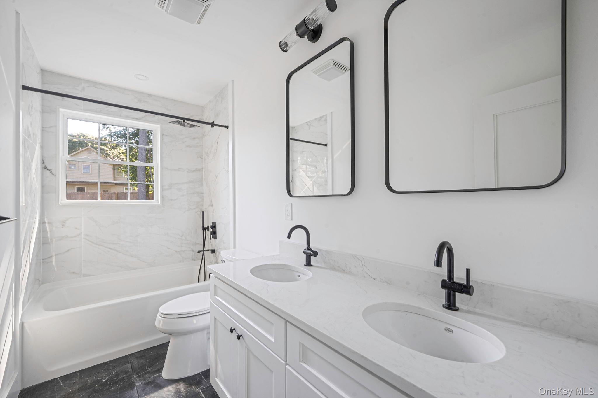 #18 photo, 14 Long View Drive, サフォーク郡 Wading River , NY 11792