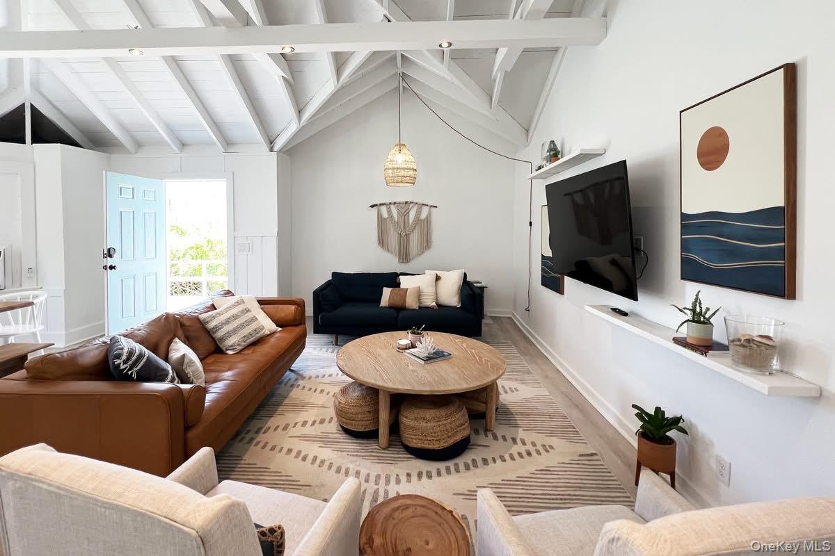 #4 photo, 4 Seneca Street, サフォーク郡 Ocean Beach , NY 11770