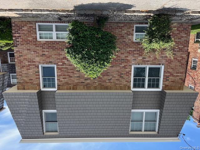 #1 photo, 6 Inwood Road, पोर्ट वॉशिंगटन Port Washington , NY 11050