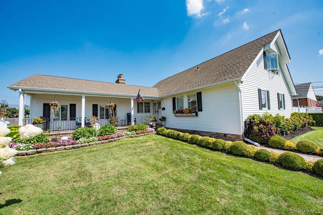 #1 photo, 900 4th Street, West Babylon , NY 11704