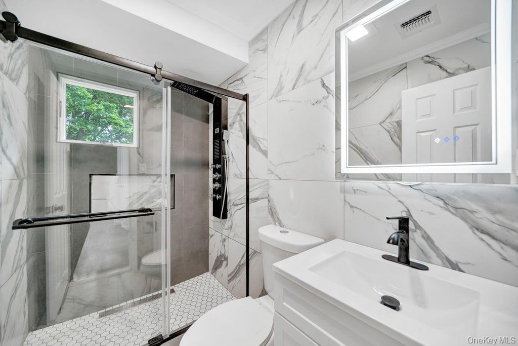 #8 photo, 7 Weinmann Boulevard, Melville , NY 11747