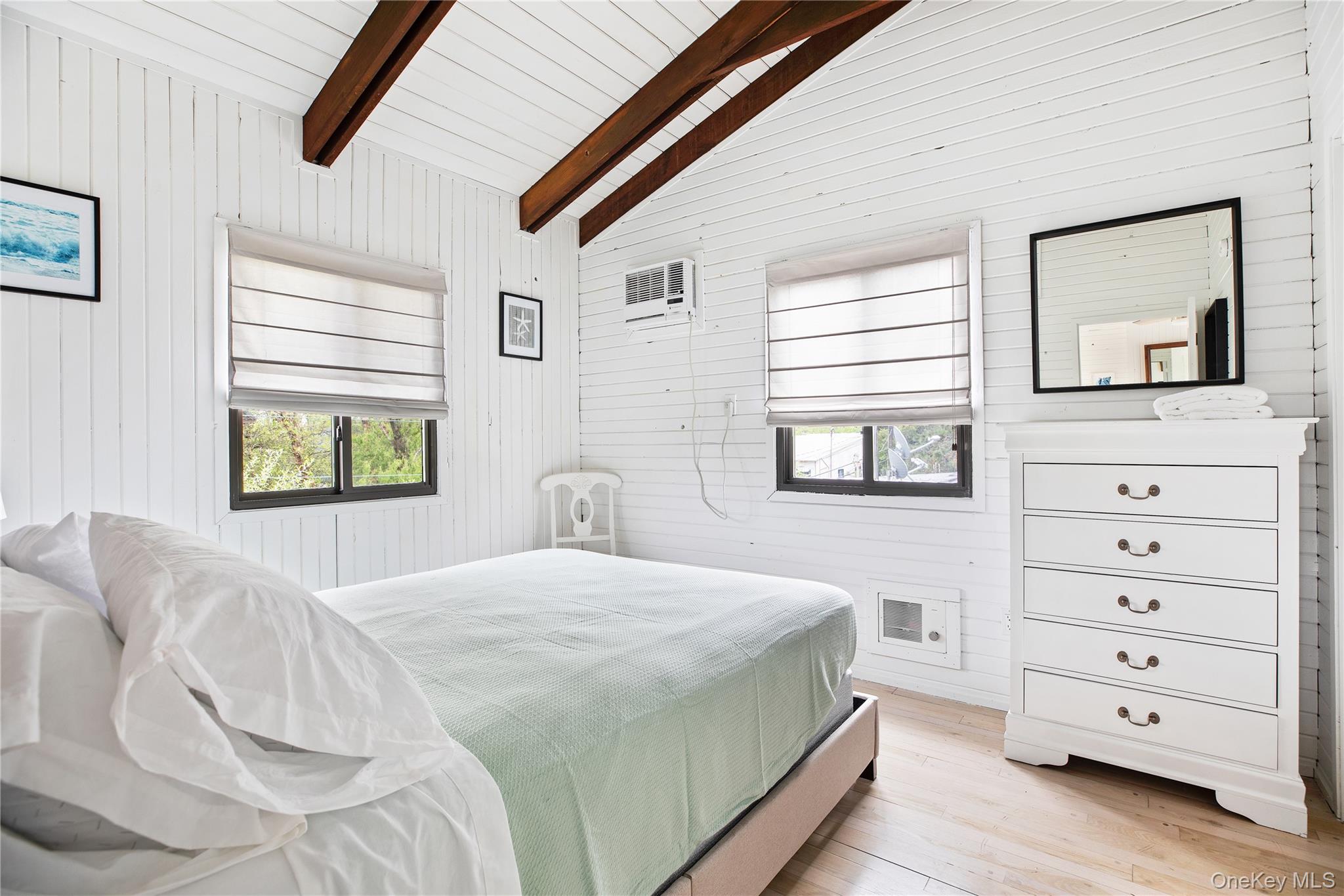 #15 photo, 26 Duneway Avenue, サフォーク郡 Seaview , NY 11770