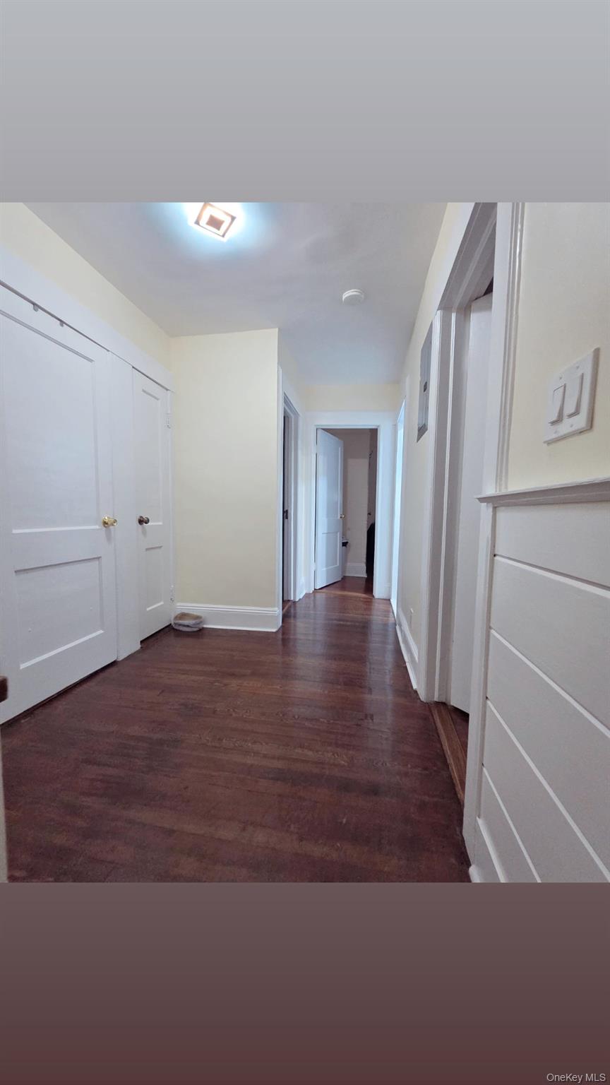 #13 photo, 127 Hempstead Avenue, Lynbrook , NY 11563