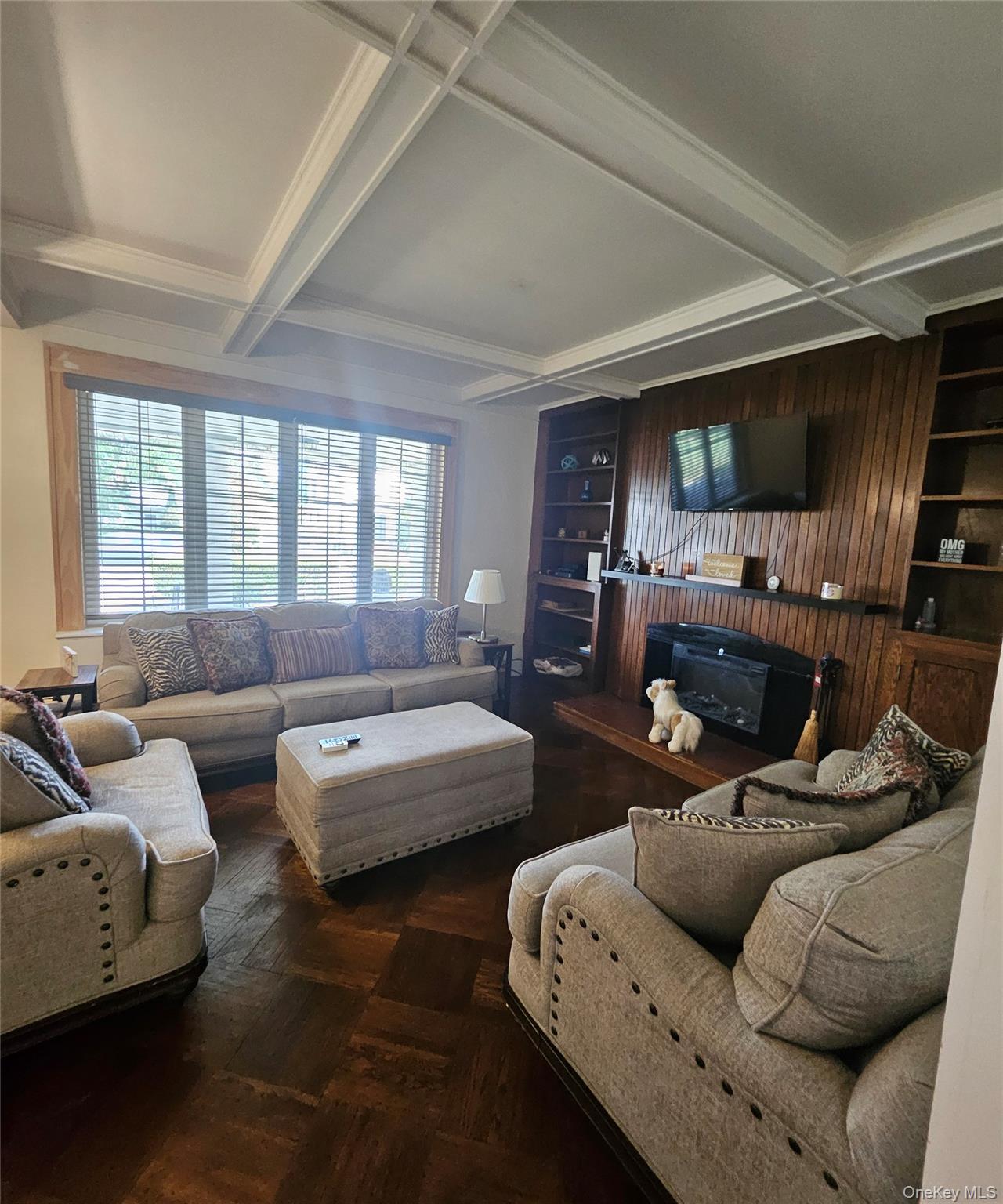 #7 photo, 127 Hempstead Avenue, Lynbrook , NY 11563