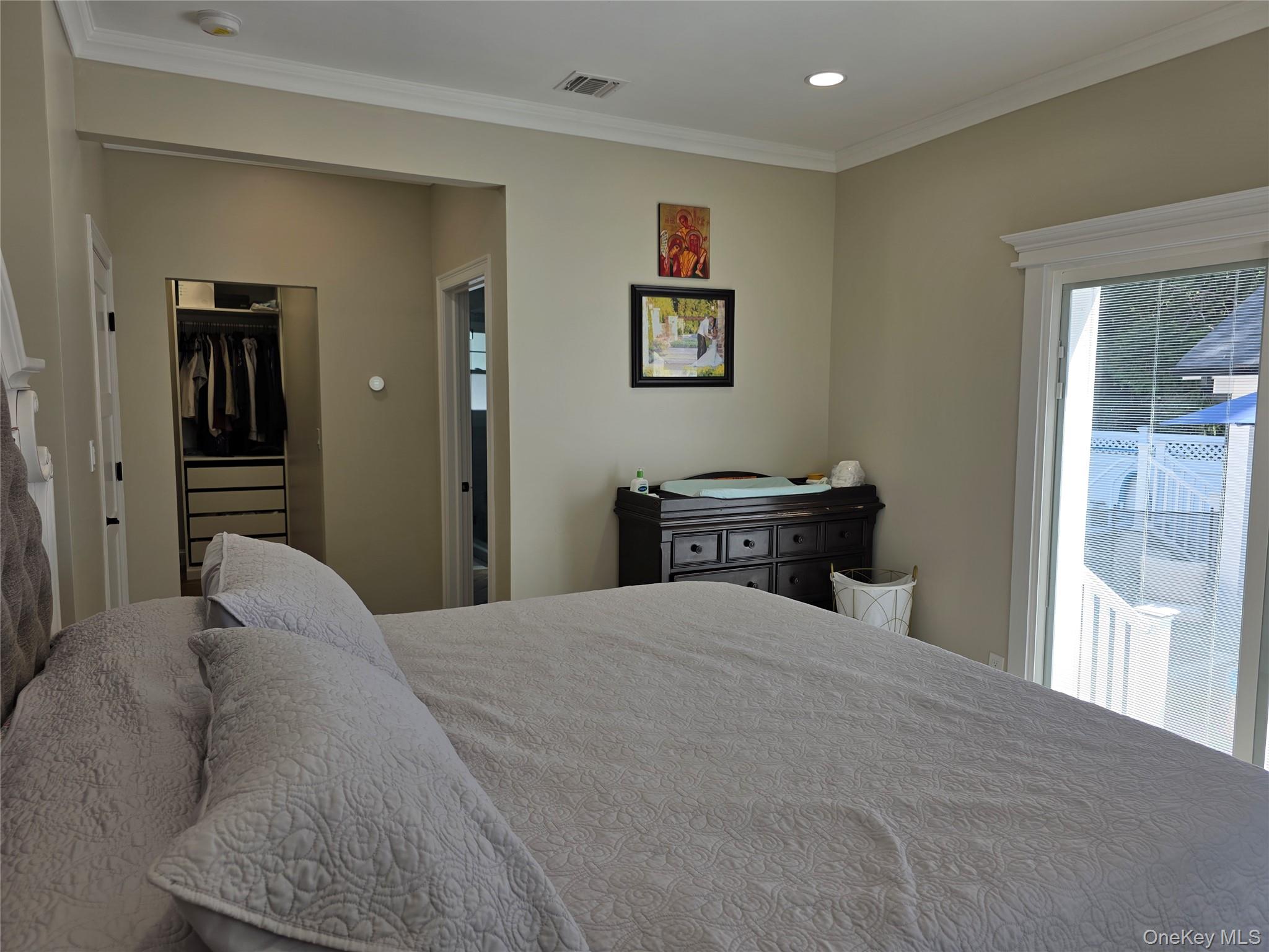 #13 photo, 2593 Loftus Avenue, Oceanside , NY 11572