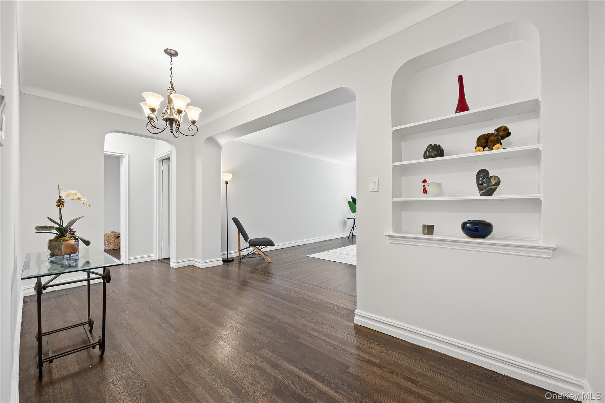 #1 photo, 3535 75th Street, जैक्सन हाइट्स Jackson Heights , NY 11372