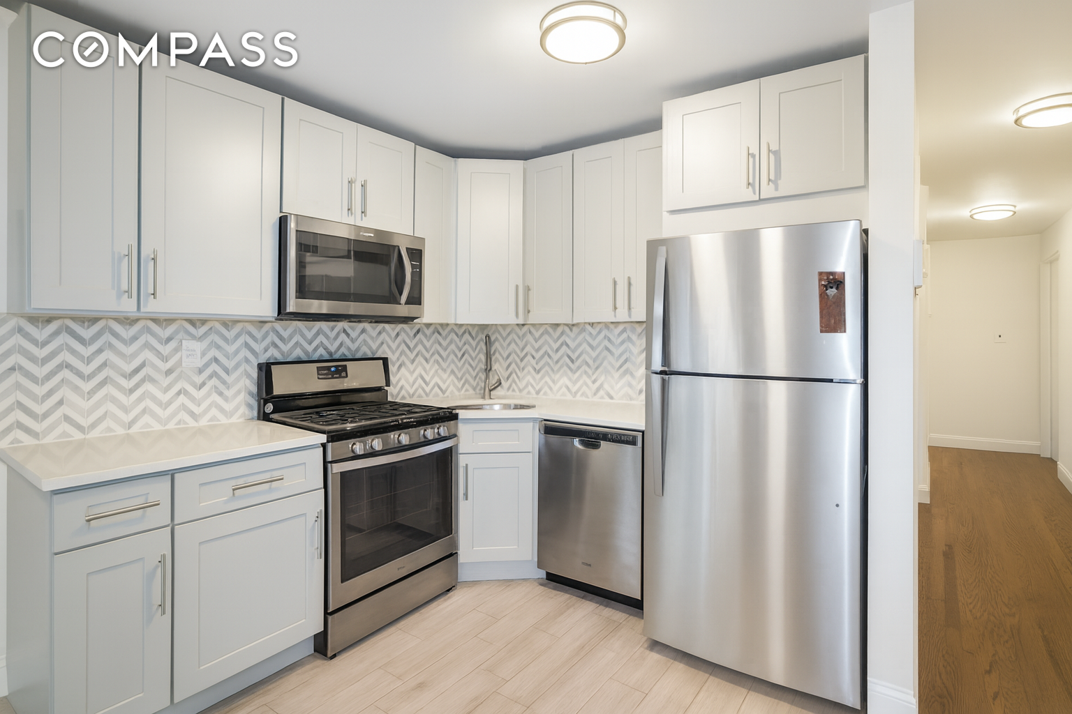 #4 photo, 187 Woodpoint Road, ブルックリン区 East Williamsburg , NY 11211