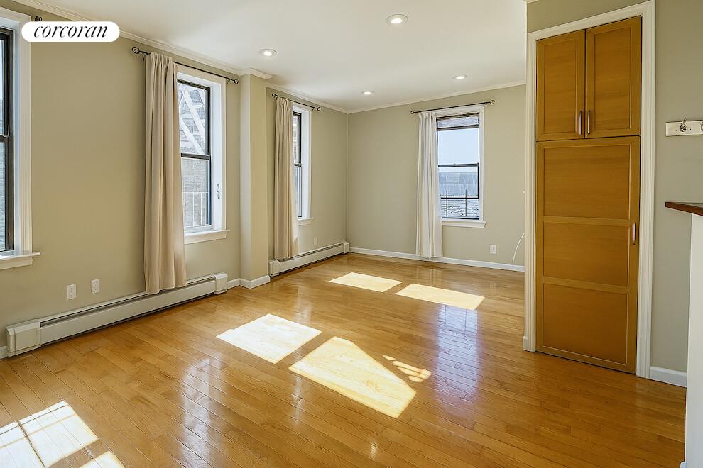 #7 photo, New York City, マンハッタン East Harlem , NY 10035