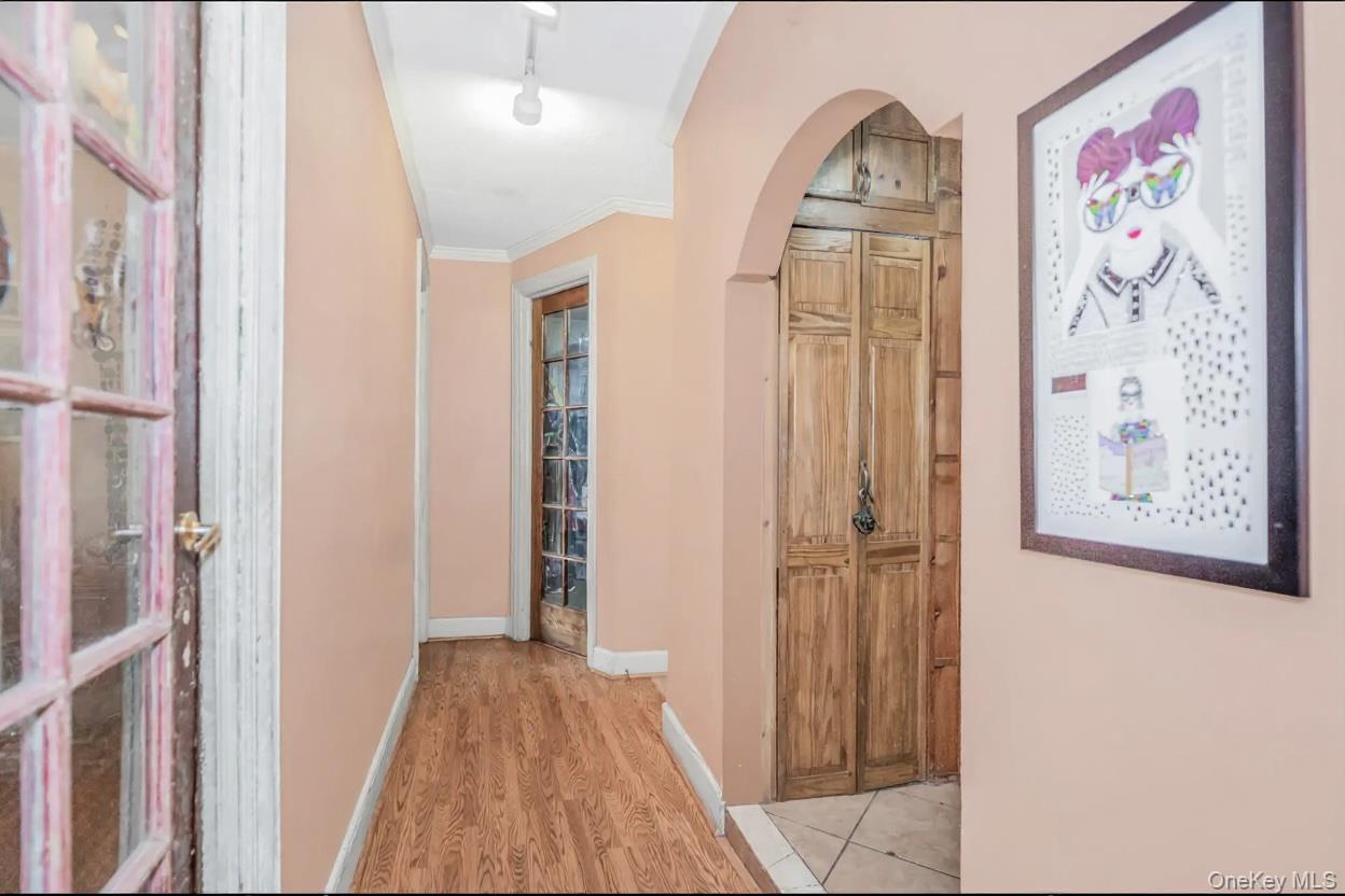 #9 photo, 15 Fort Washington Avenue, New York (Manhattan) , NY 10032