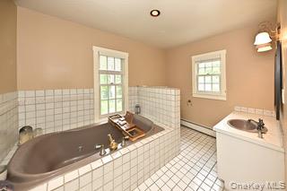 #10 photo, 456 Saddle River Road, Airmont , NY 10952