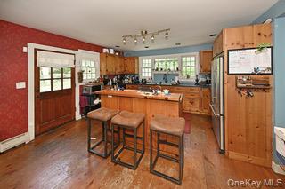 #4 photo, 456 Saddle River Road, Airmont , NY 10952