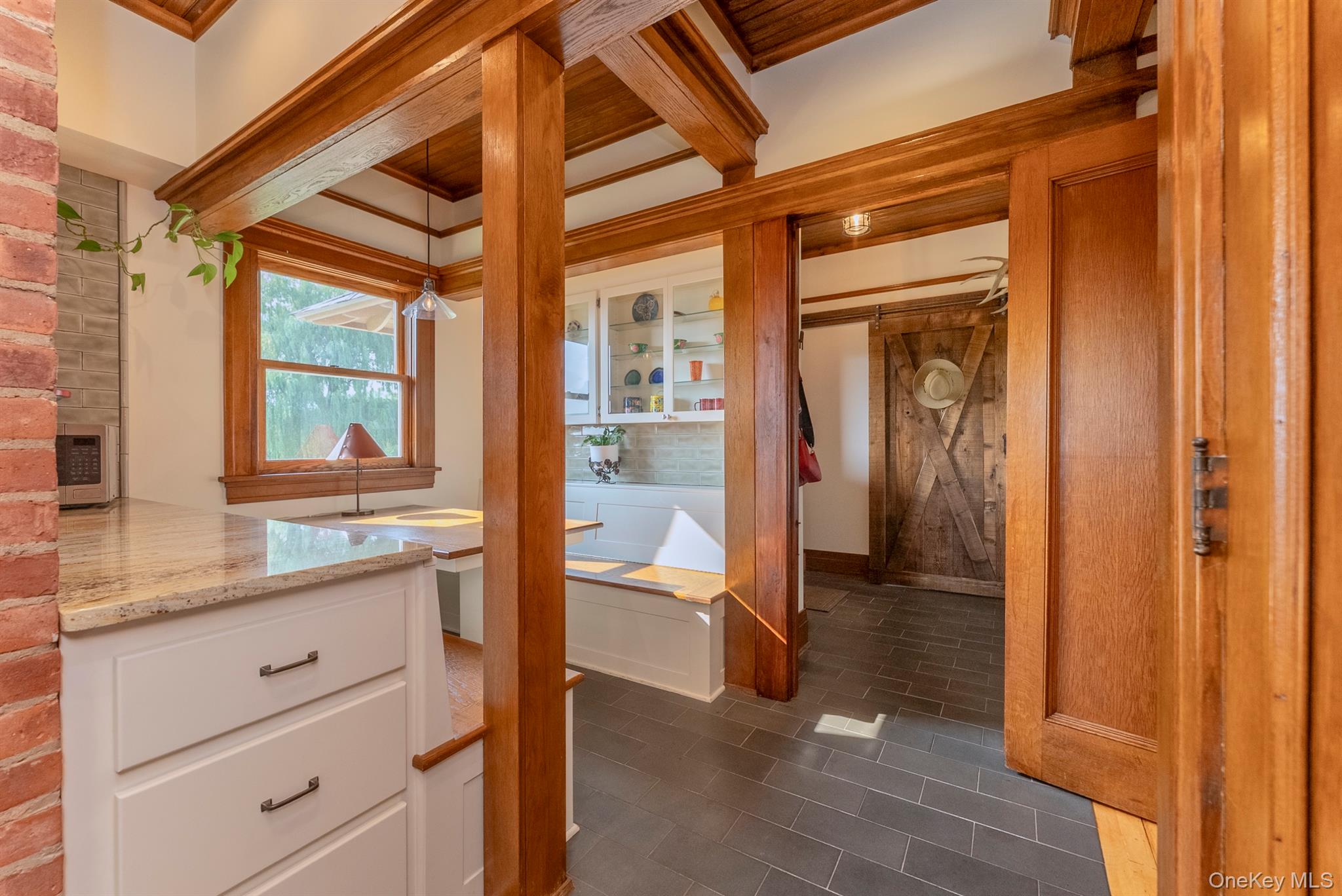 #11 photo, 108 Latham Circle, Saugerties , NY 12477