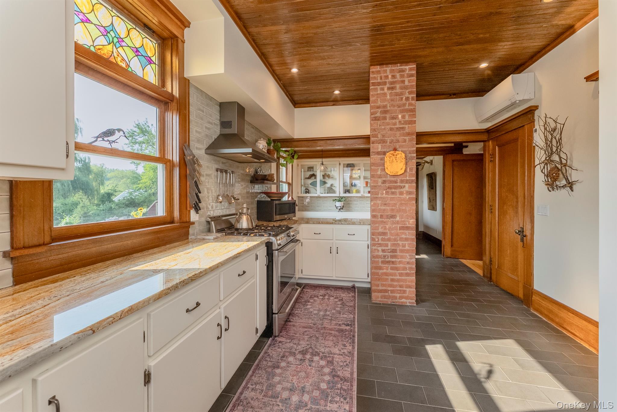 #15 photo, 108 Latham Circle, Saugerties , NY 12477