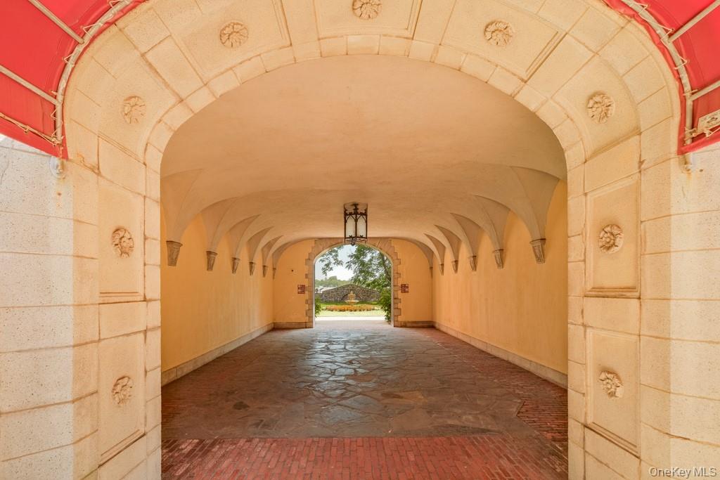 #18 photo, 23 Old Mamaroneck Road, White Plains , NY 10605