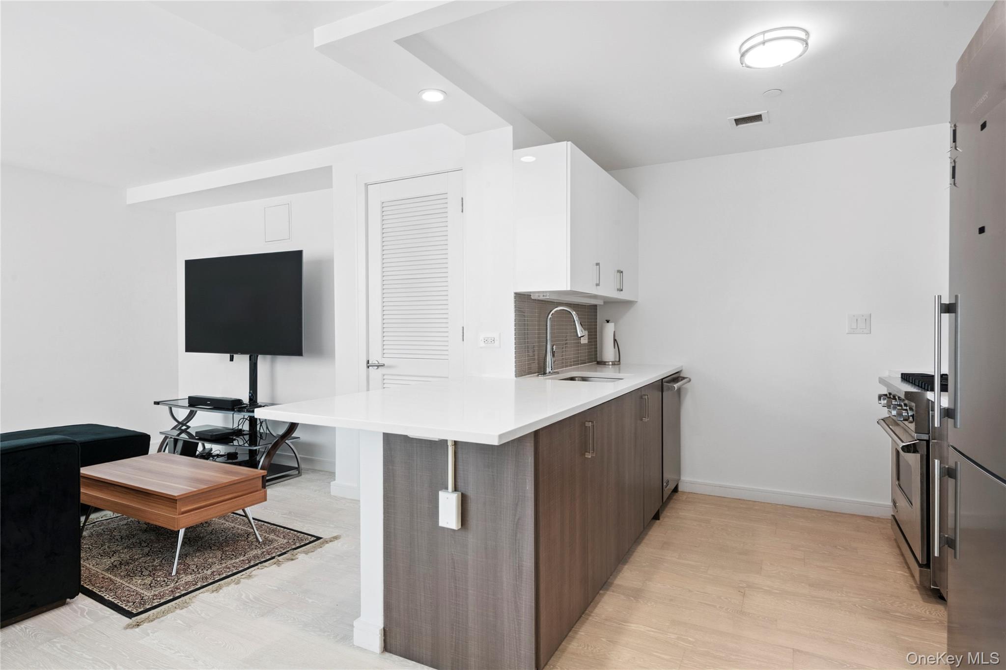 #3 photo, 2351 Adam Clayton Powell Junior Boulevard, New York (Manhattan) , NY 10030