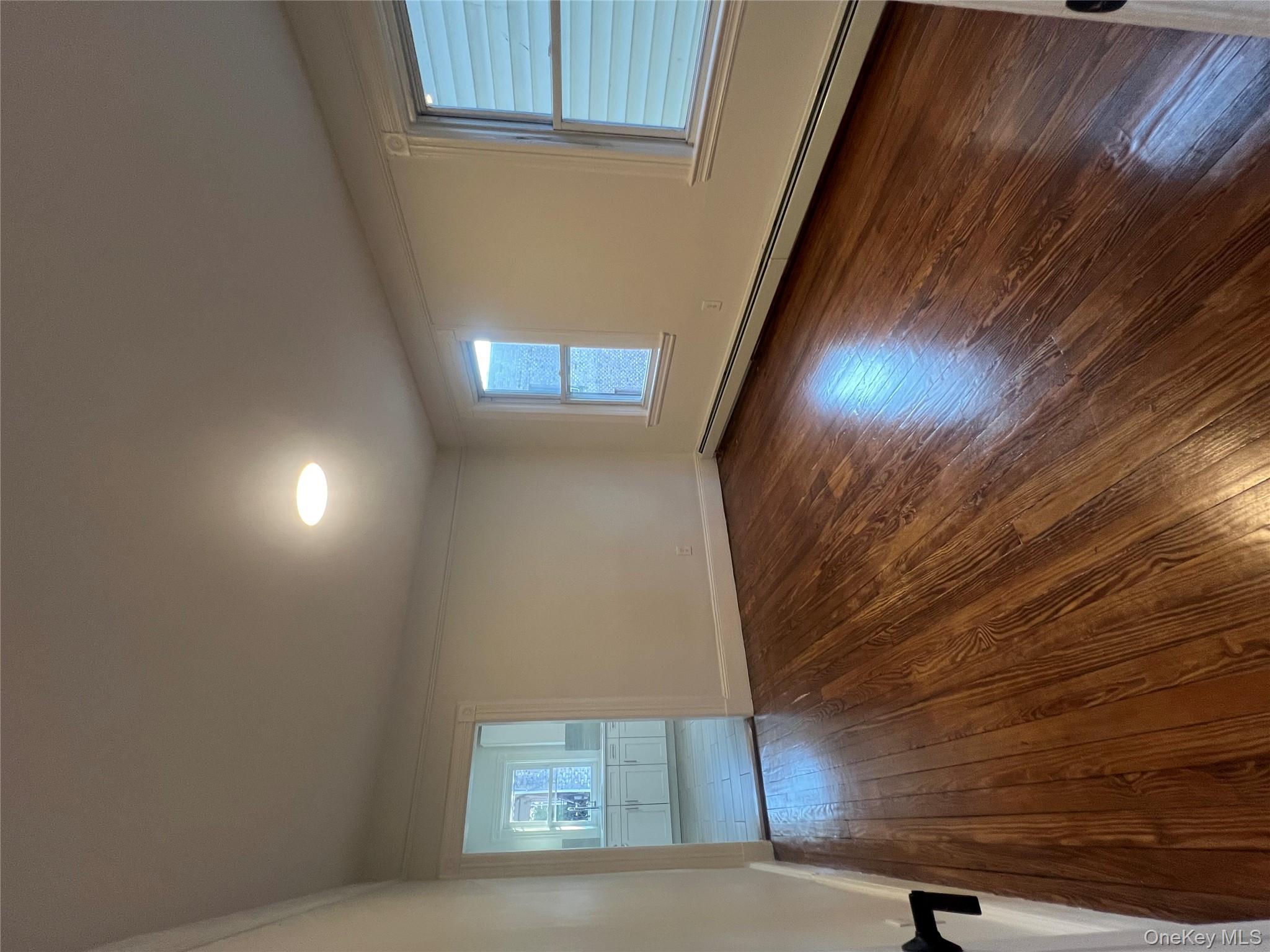 #1 photo, 14 Elm Street, 纽约州 Mount Vernon , NY 10550