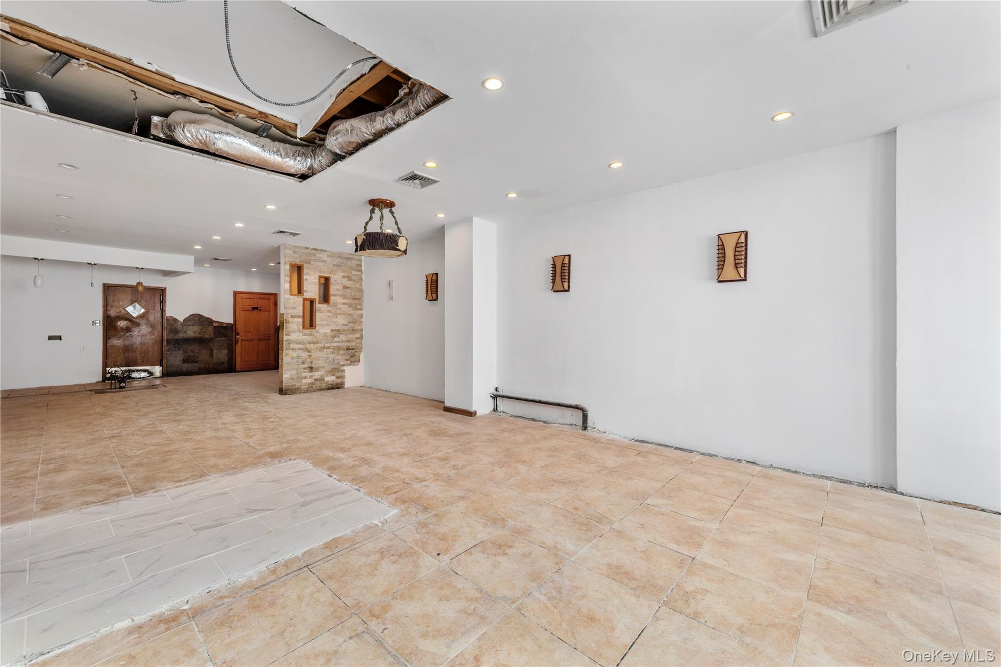 #2 photo, 25-24 Broadway, クイーンズ区 Astoria , NY 11106