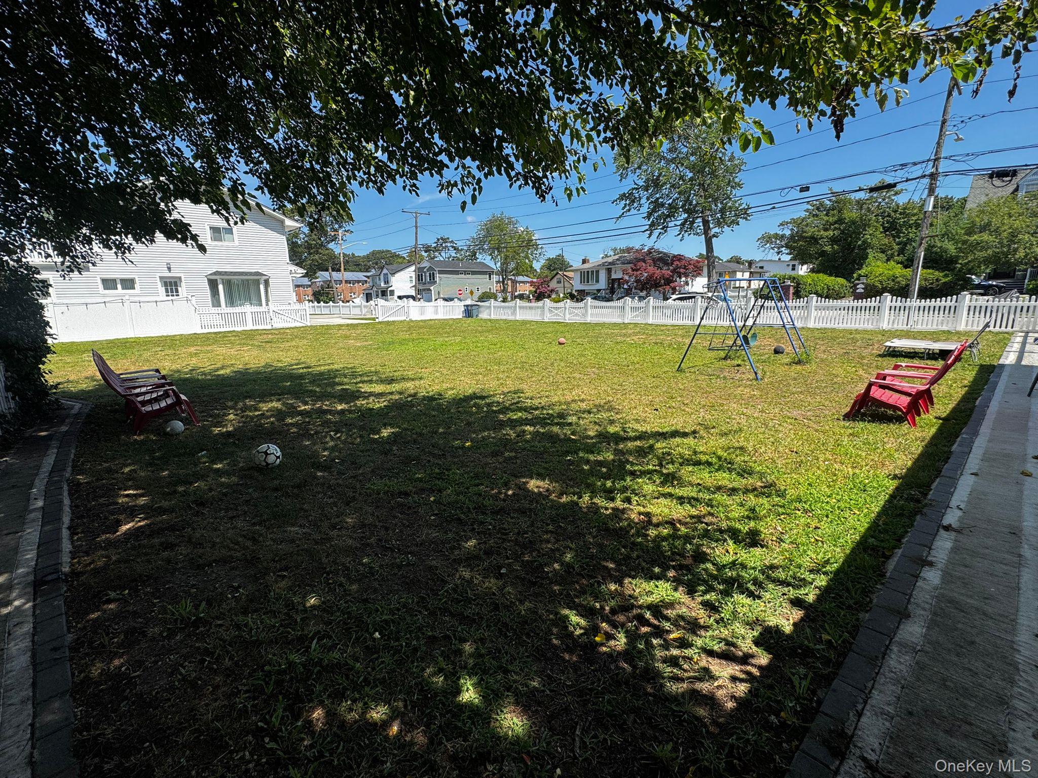 #11 photo, Clocks Boulevard, ナッソー郡 Massapequa , NY 11758