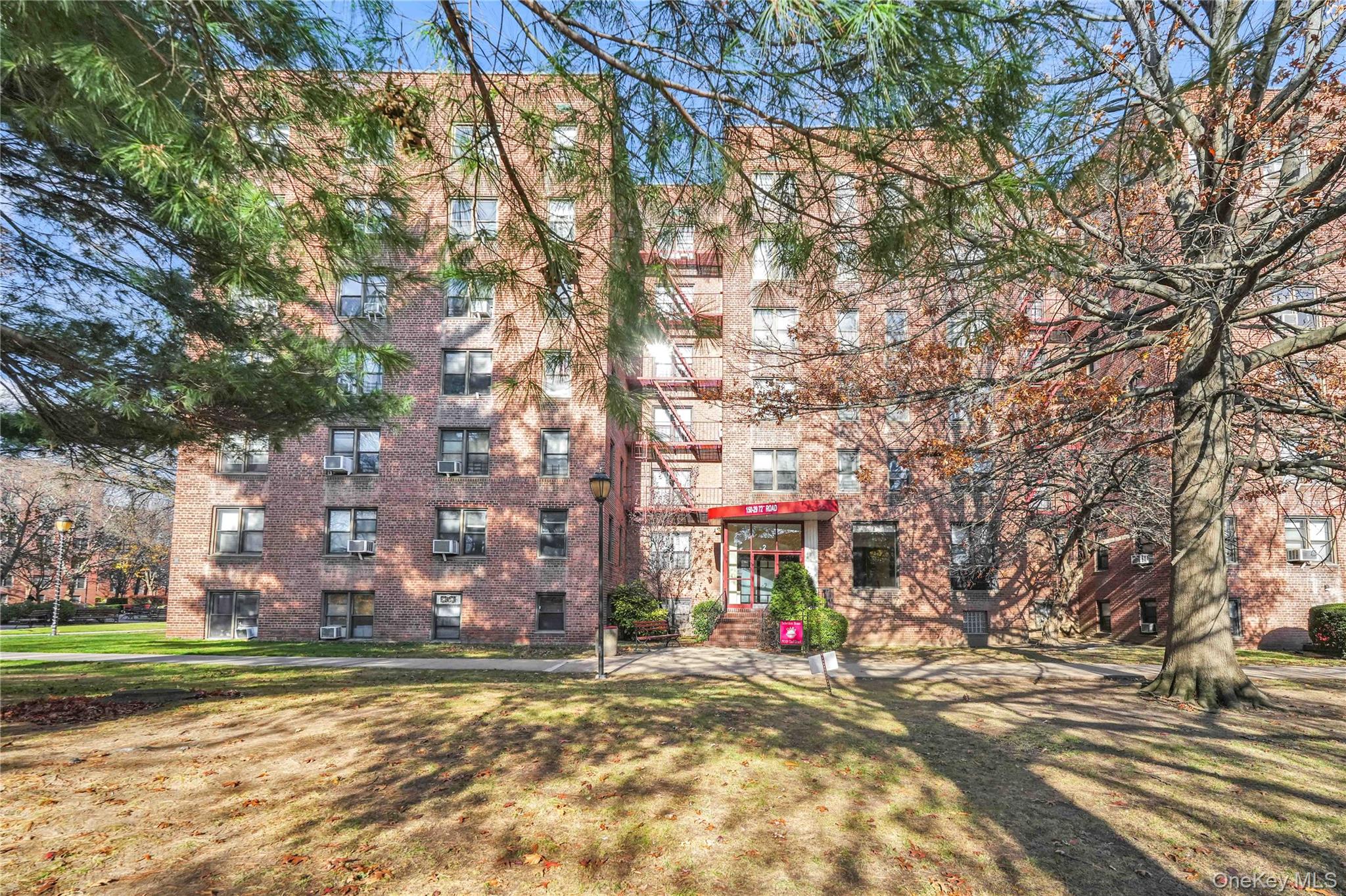 #15 photo, 150-29 72nd Road, Flushing , NY 11367