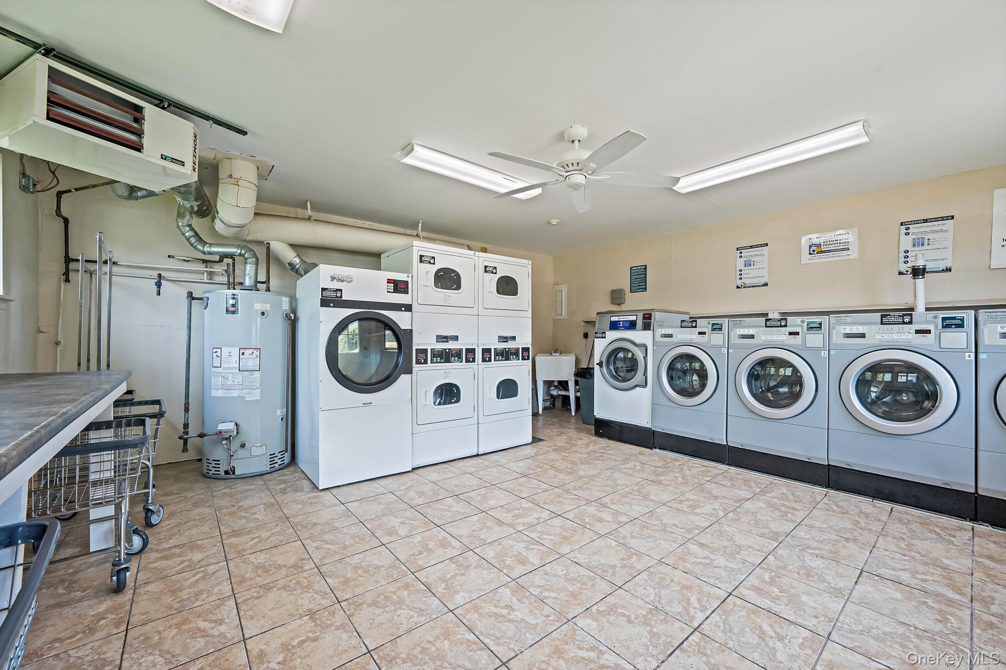 #10 photo, 140 Bailey Court, サフォーク郡 Middle Island , NY 11953