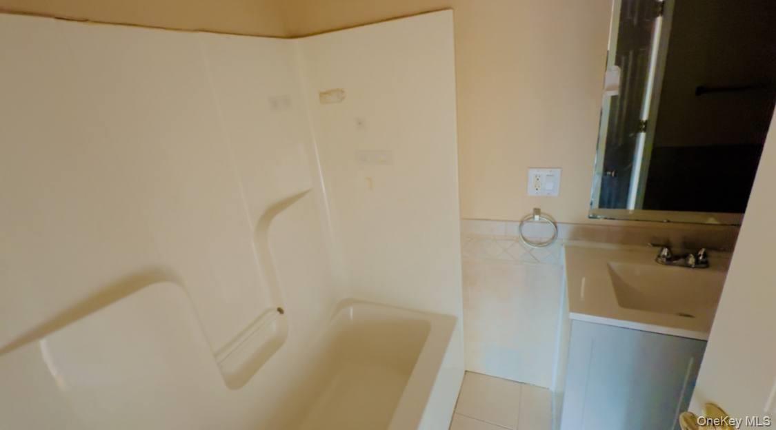 #12 photo, 50 Moultrie Avenue, Yonkers , NY 10710