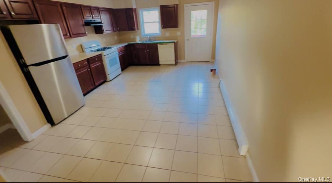 #7 photo, 50 Moultrie Avenue, Yonkers , NY 10710