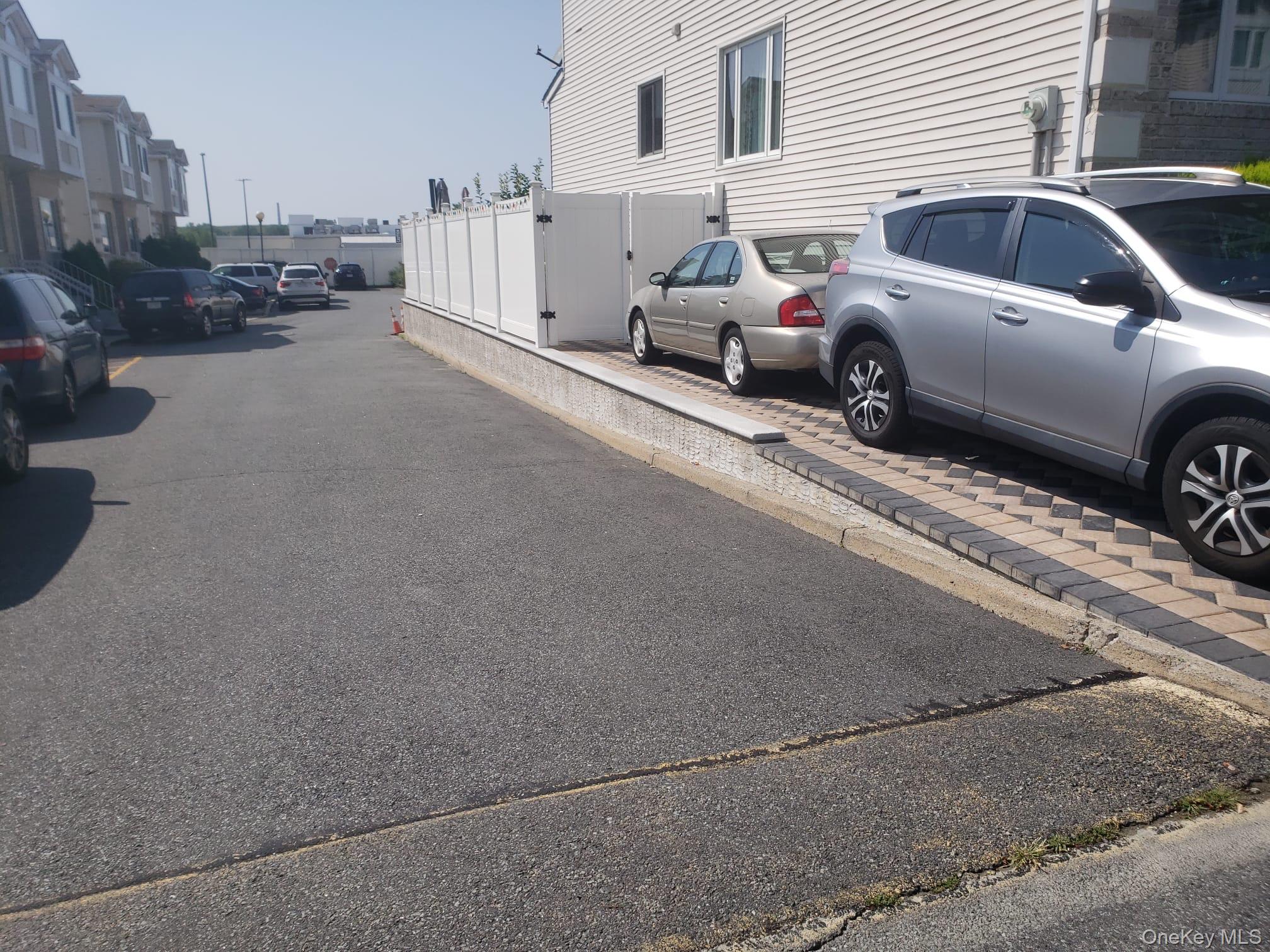 #1 photo, 89 Lott Lane, スタテンアイランド Staten Island , NY 10314