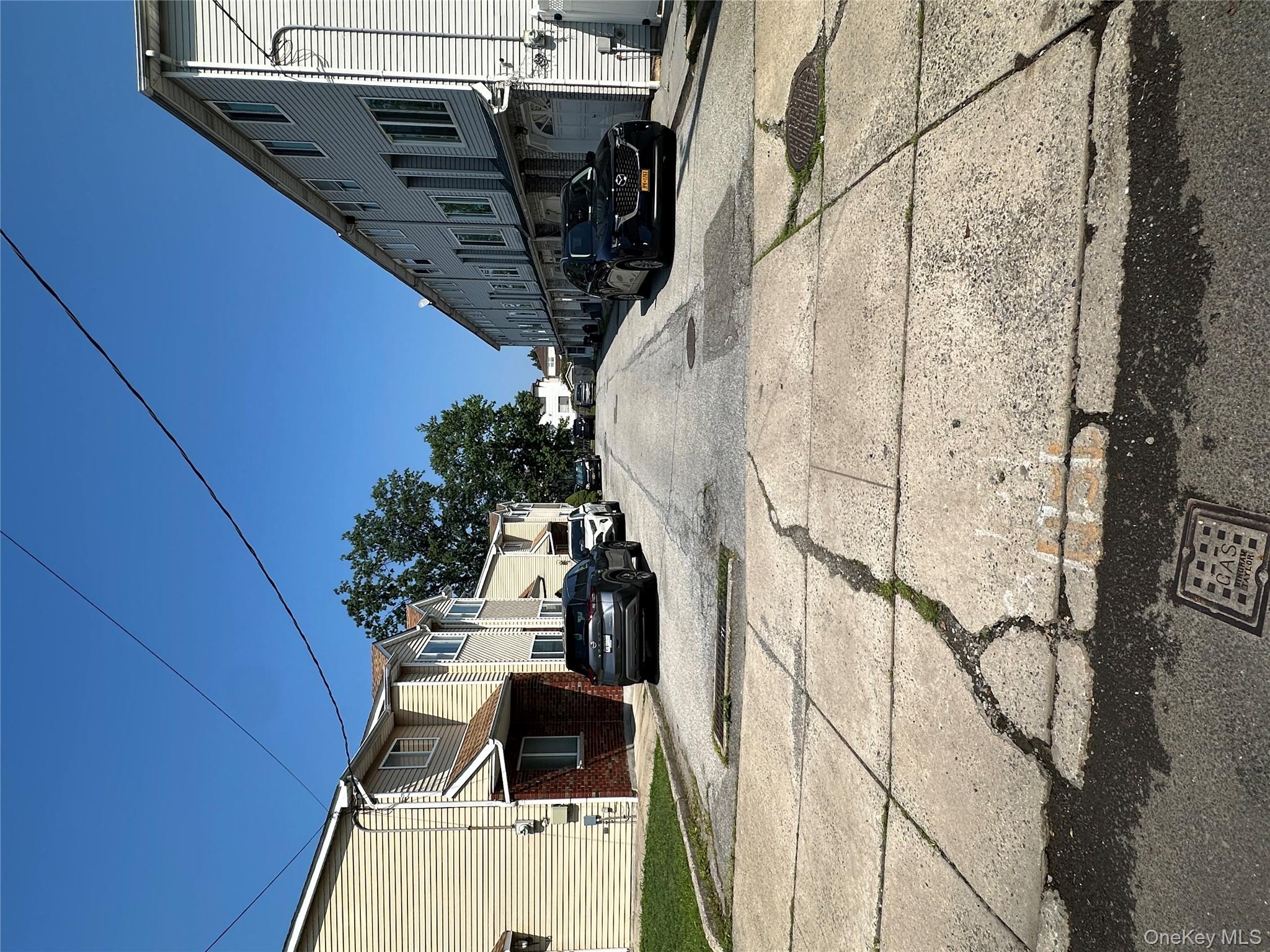 #2 photo, 1 Patty Court, スタテンアイランド Staten Island , NY 10312