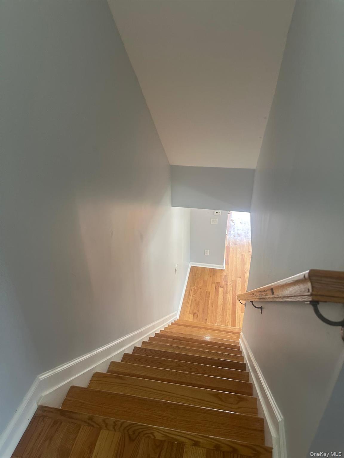 #13 photo, 903 903 Hicksville, クイーンズ区 Far Rockaway , NY 11691