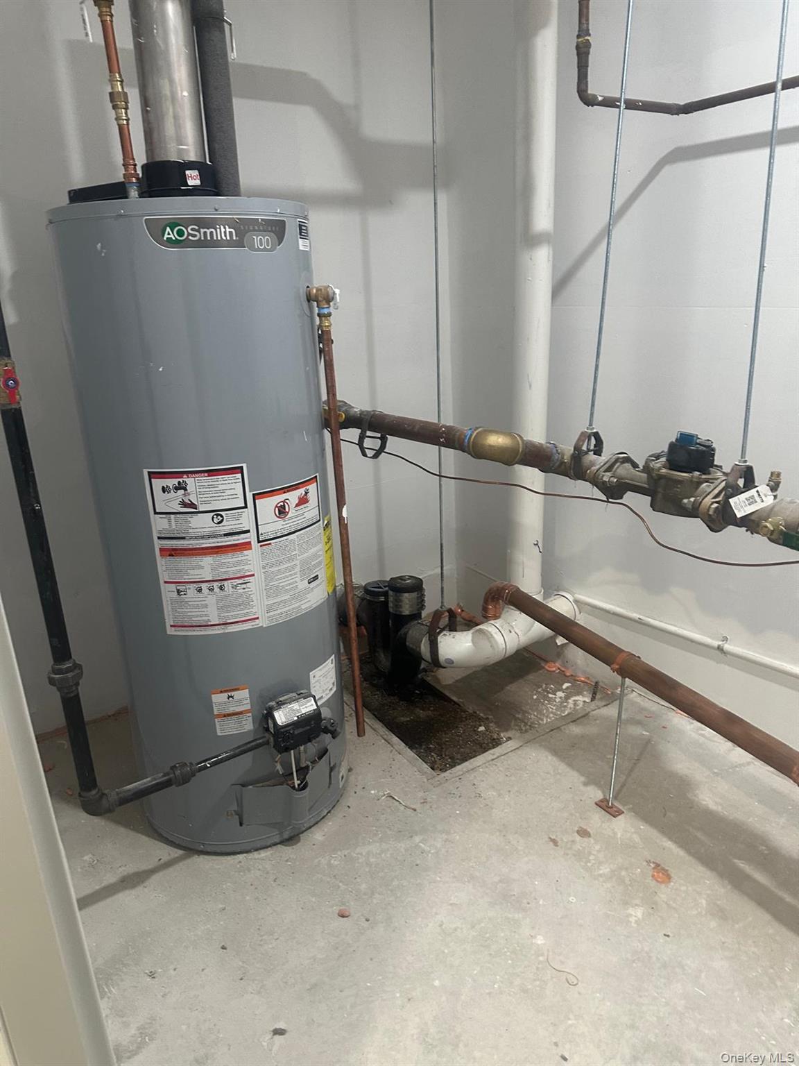 #7 photo, 903 903 Hicksville, クイーンズ区 Far Rockaway , NY 11691