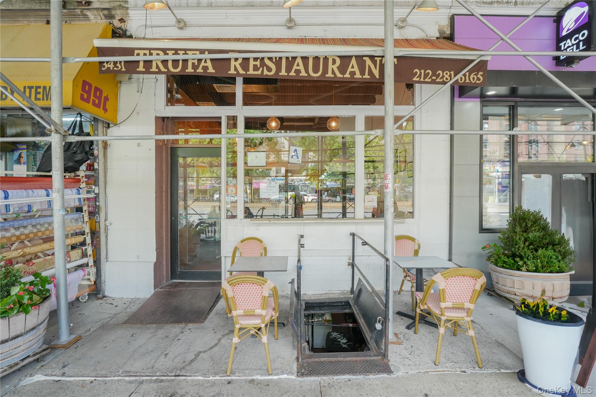 #6 photo, 3431 Broadway, マンハッタン New York (Manhattan) , NY 10031