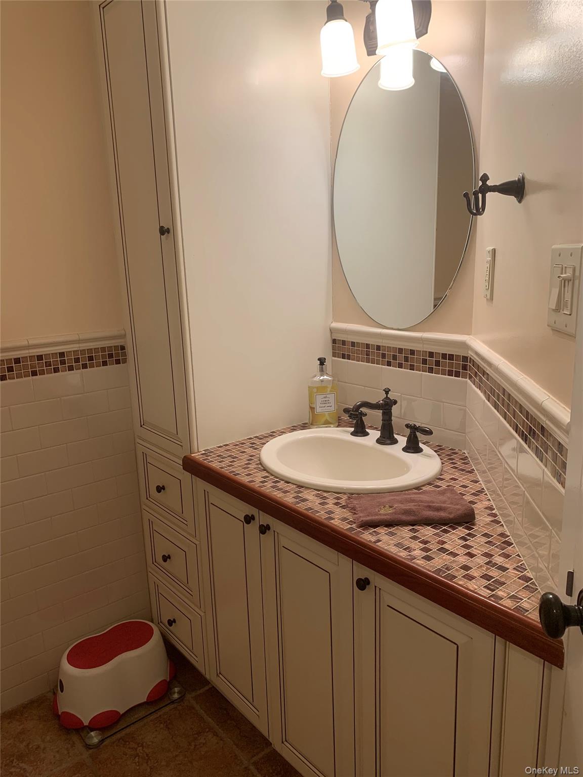 #12 photo, 780 W Broadway, ナッソー郡 Long Beach , NY 11561