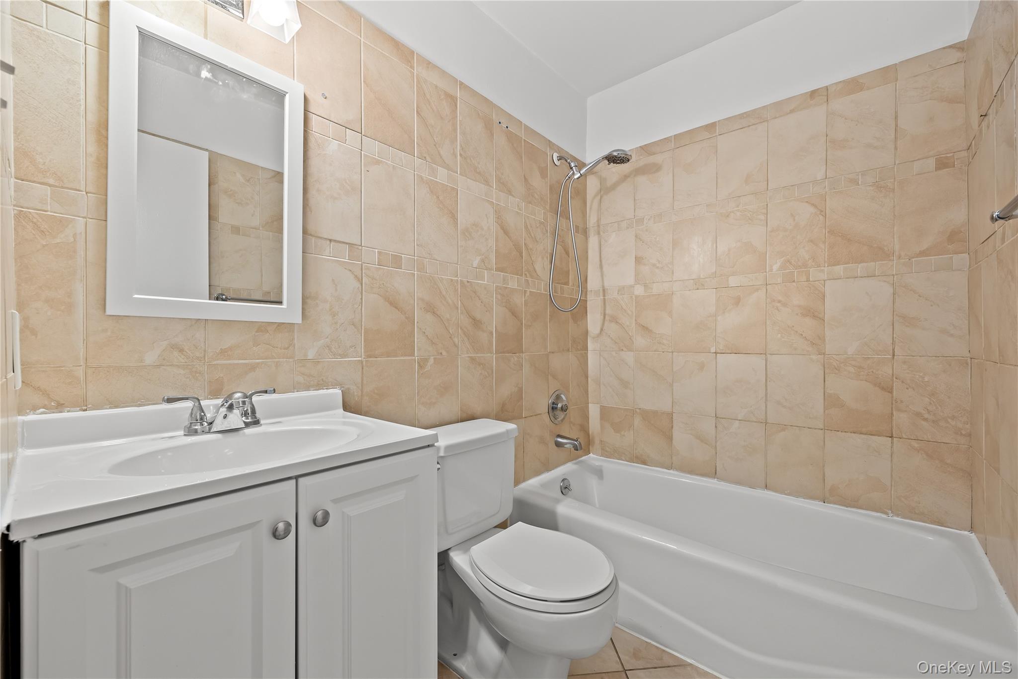 #16 photo, 1423 31st Avenue, クイーンズ区 Long Island City , NY 11106